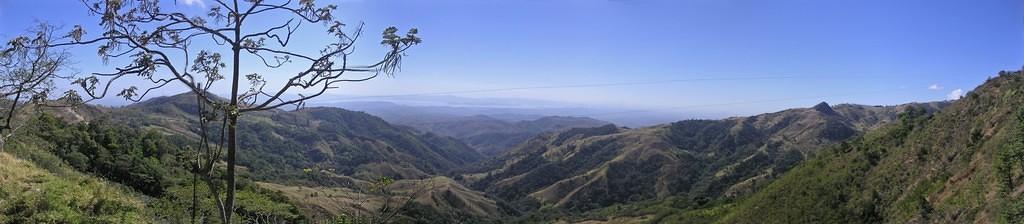 Panramic photo from Monteverde road looking towards the Nicoya Peninsula