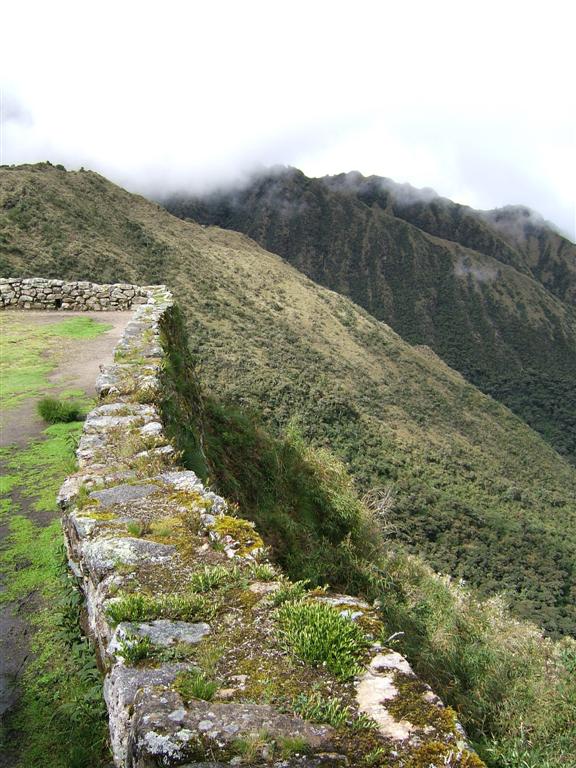 Outer wall at Sayaqmarka