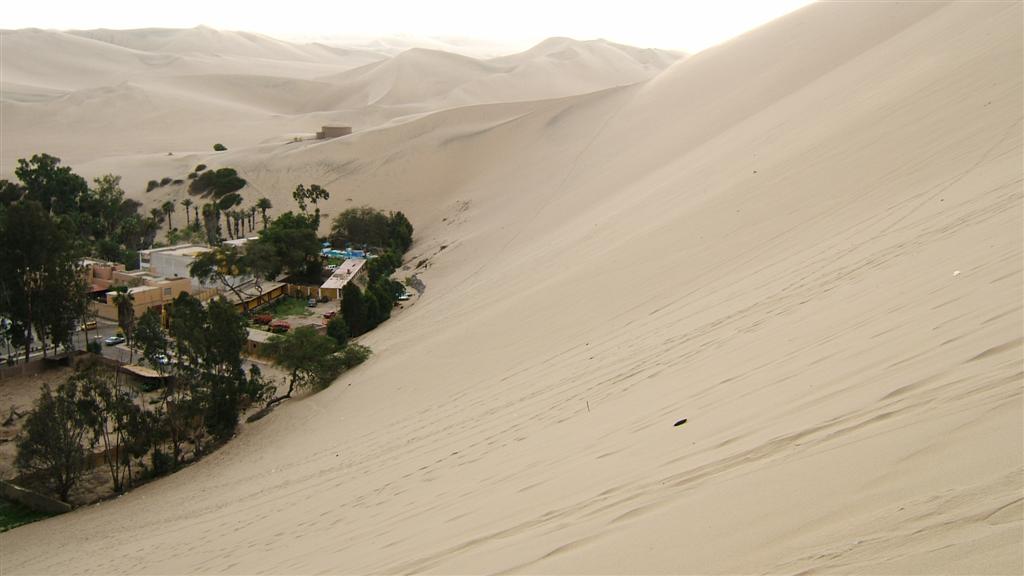 Climbing the dunes of Huacachina (not easy)