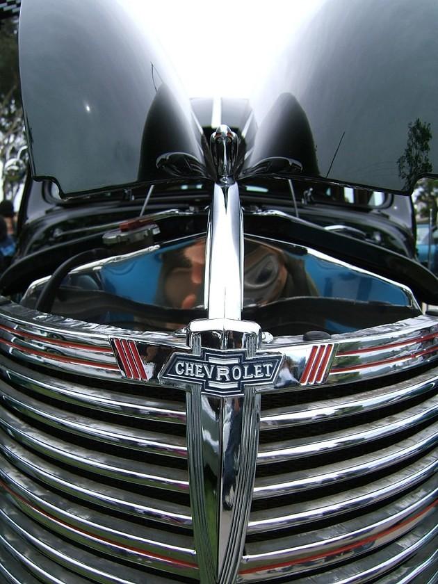 Lowrider hood