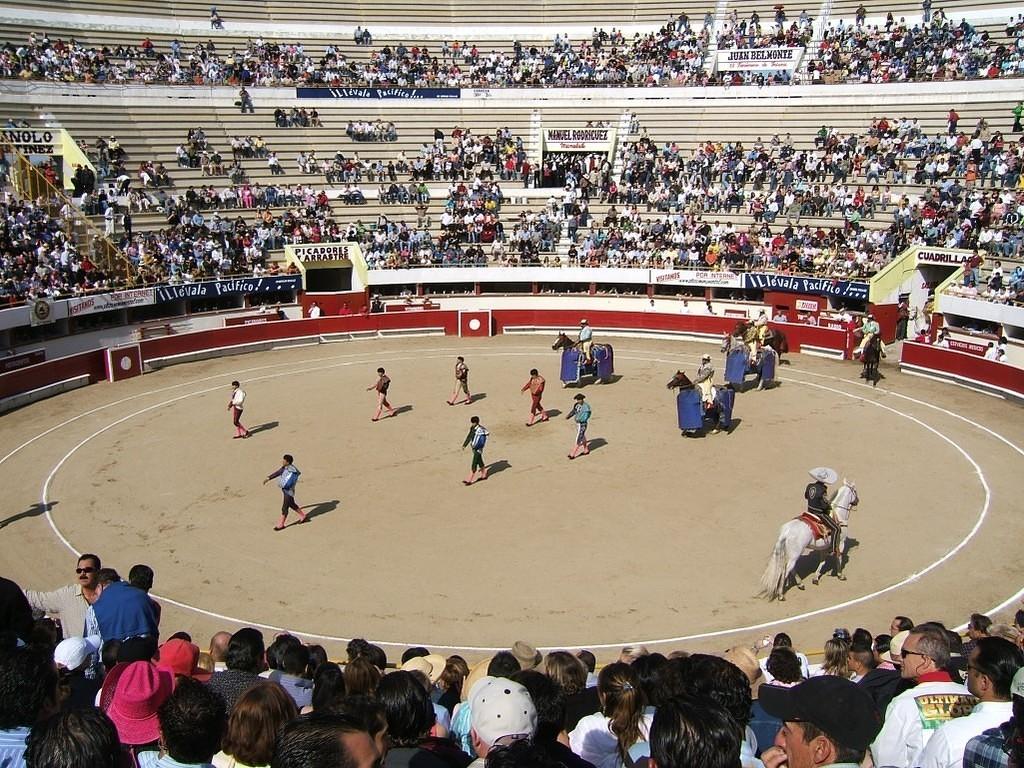 Bullfight entrance parade