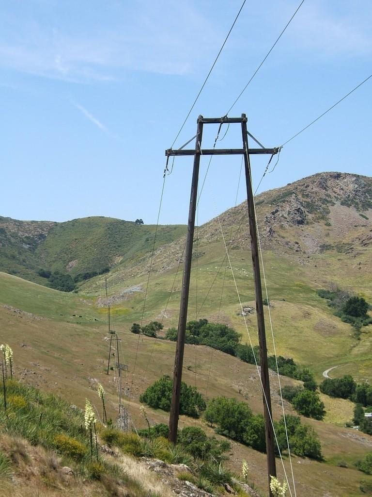 Poly Canyon power lines