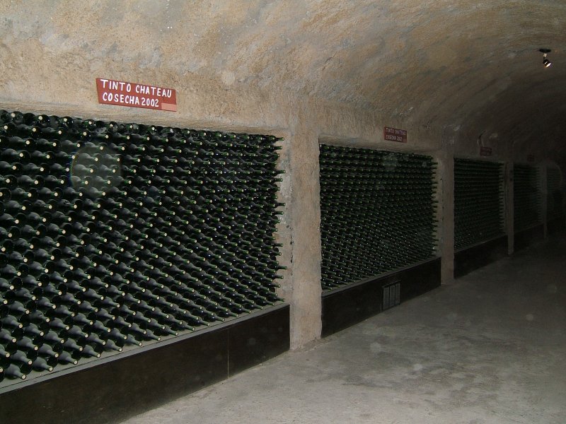 Underground hallway at Bodega de las Misiones