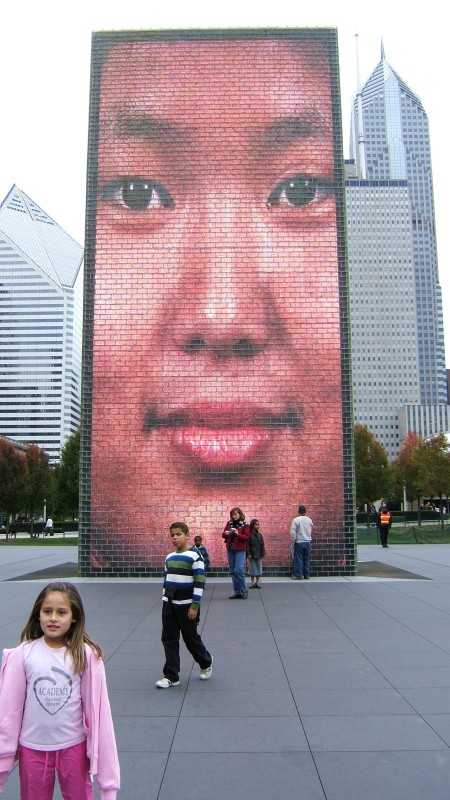 Face screens at Millenium Park