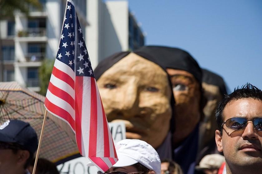 Marching heads