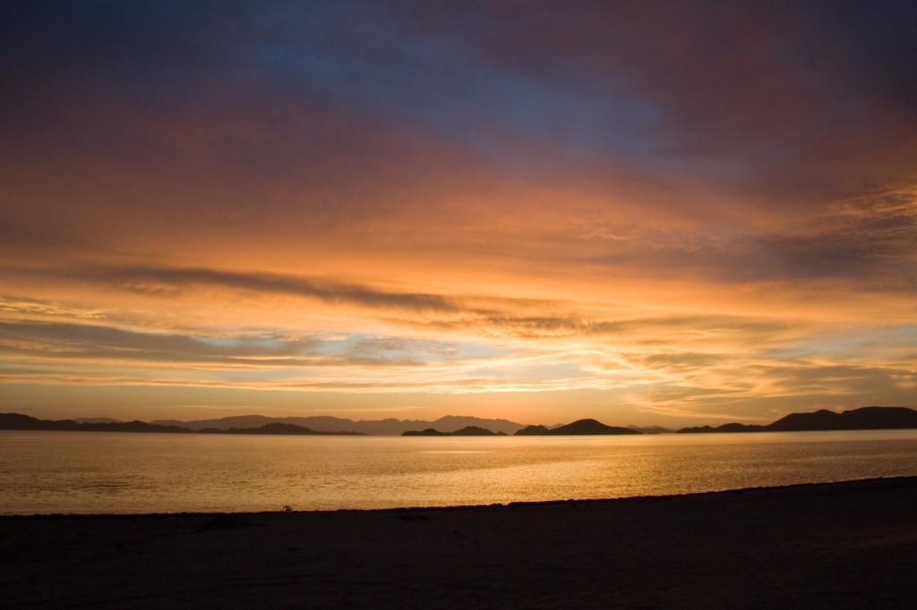 Sunrise.  Bahía de los Angeles, Baja.