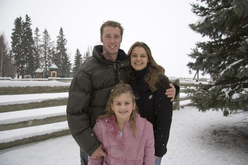 Jeff, Randi, and Dannica in the snow