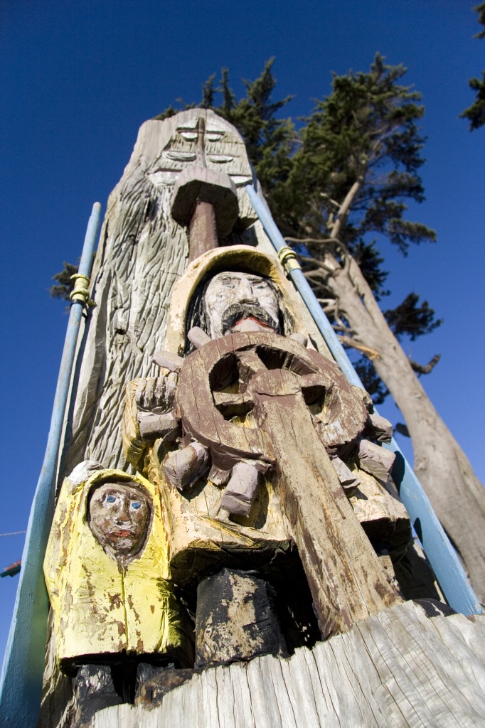 Carving at Battery Point