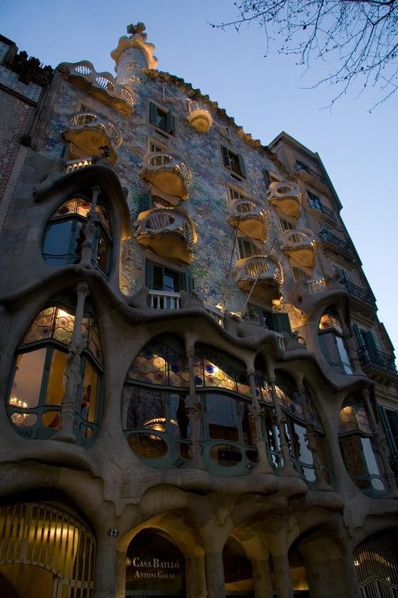 Casa Batlló from the street