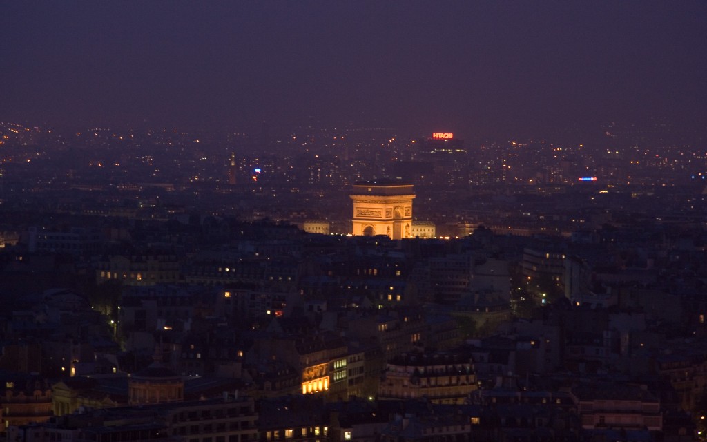 Arc de Triomphe a dusk from the Eiffel tower