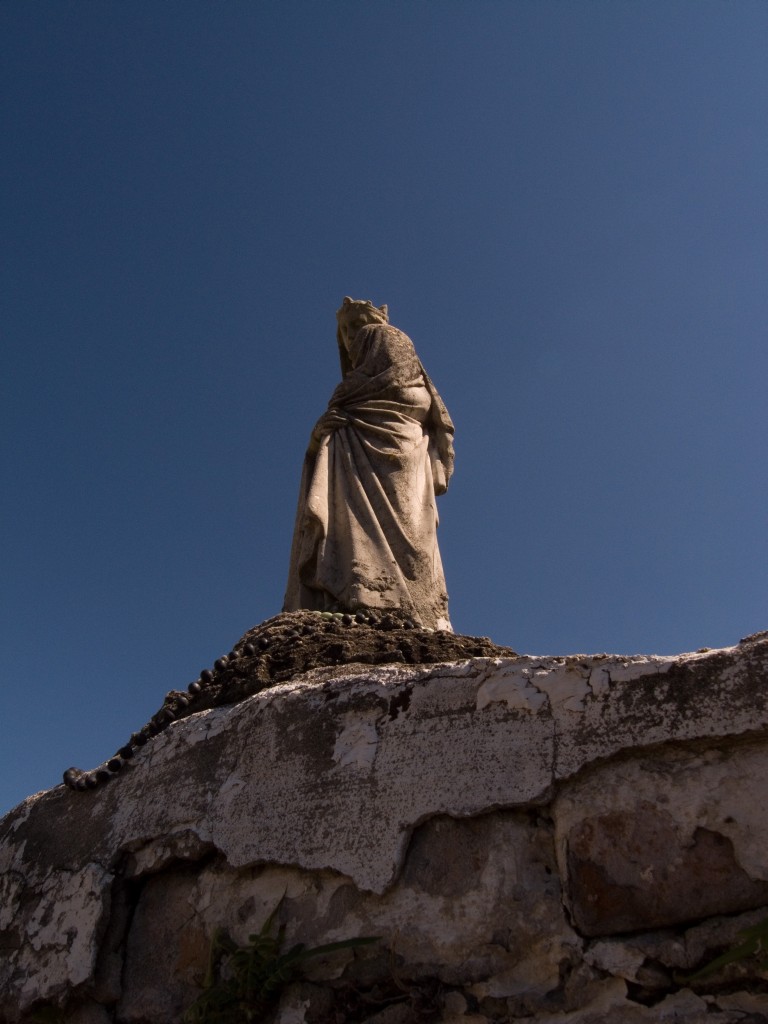 Statue atop a tomb