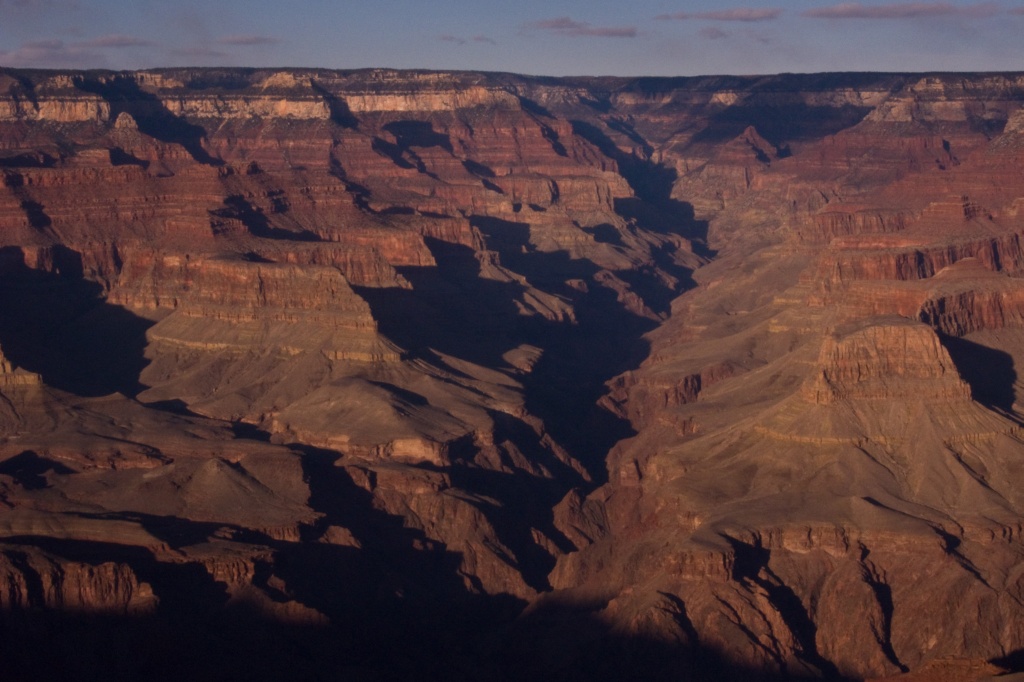 Last rays of sun at Yavapai Point