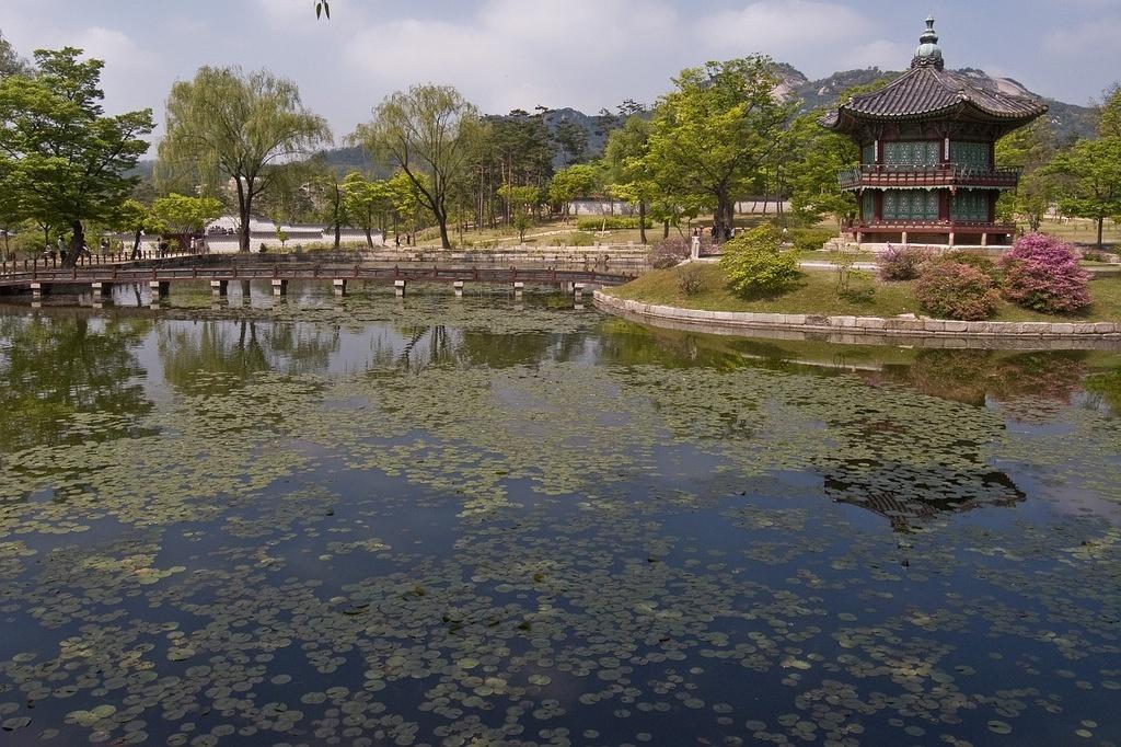 Hyangwonjeong