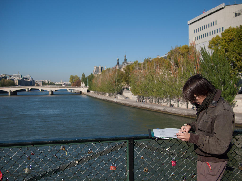 Sketching on Pont des Arts
