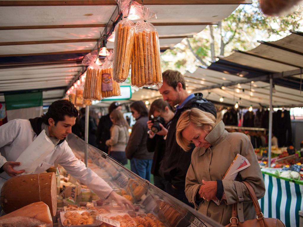 Browsing baked goods