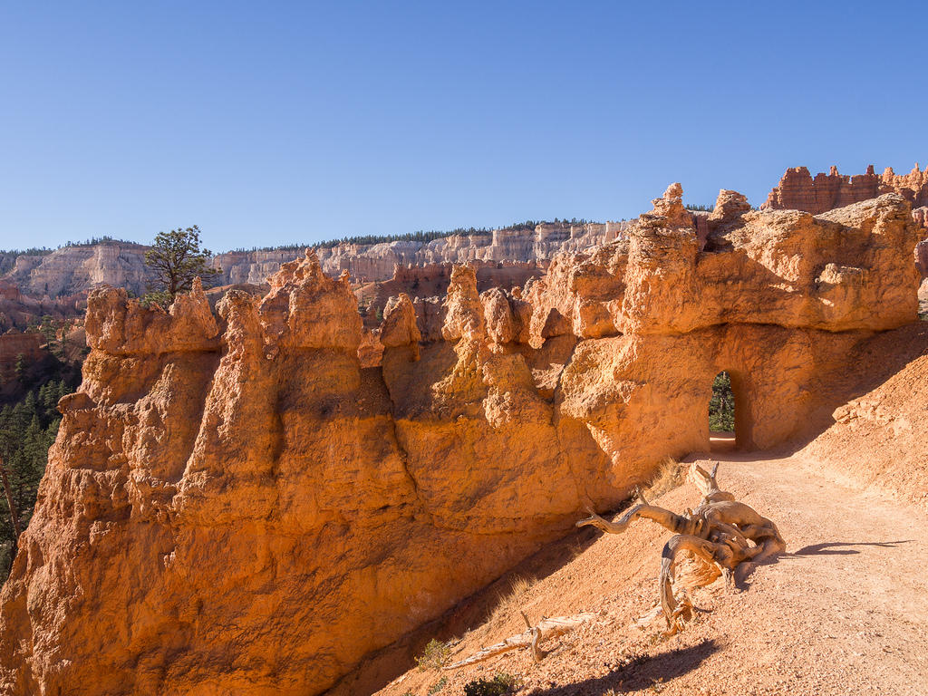 Tunnel through hoodoos