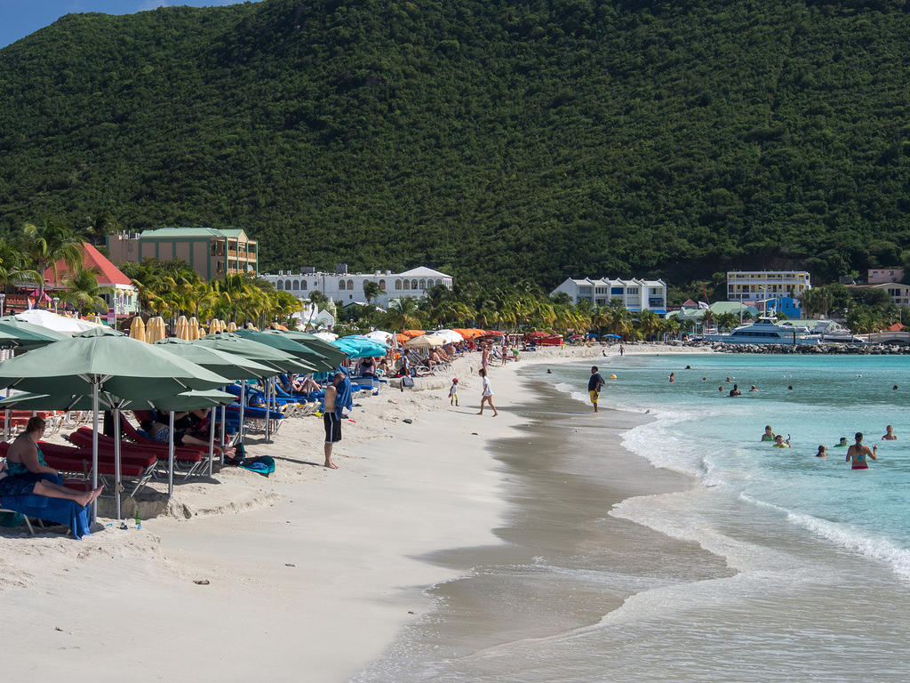 Philipsburg beach