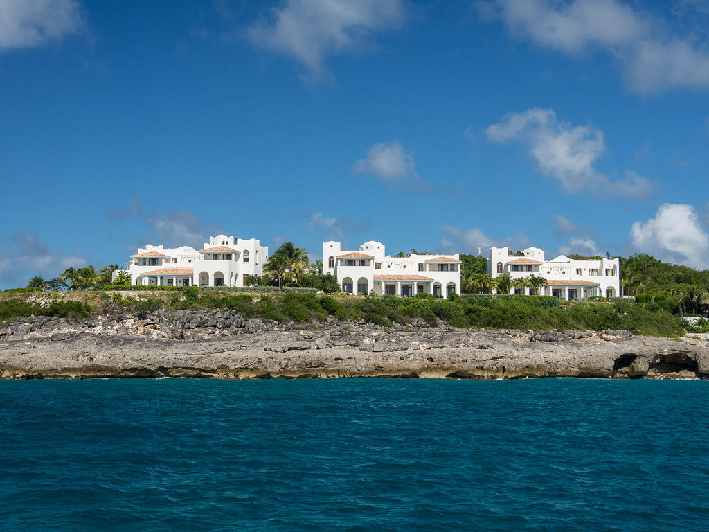 Coastal housing, Saint Martin