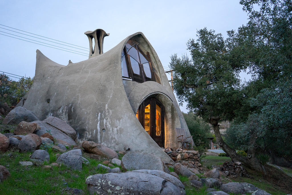 Davidson Residence designed by James Hubbell