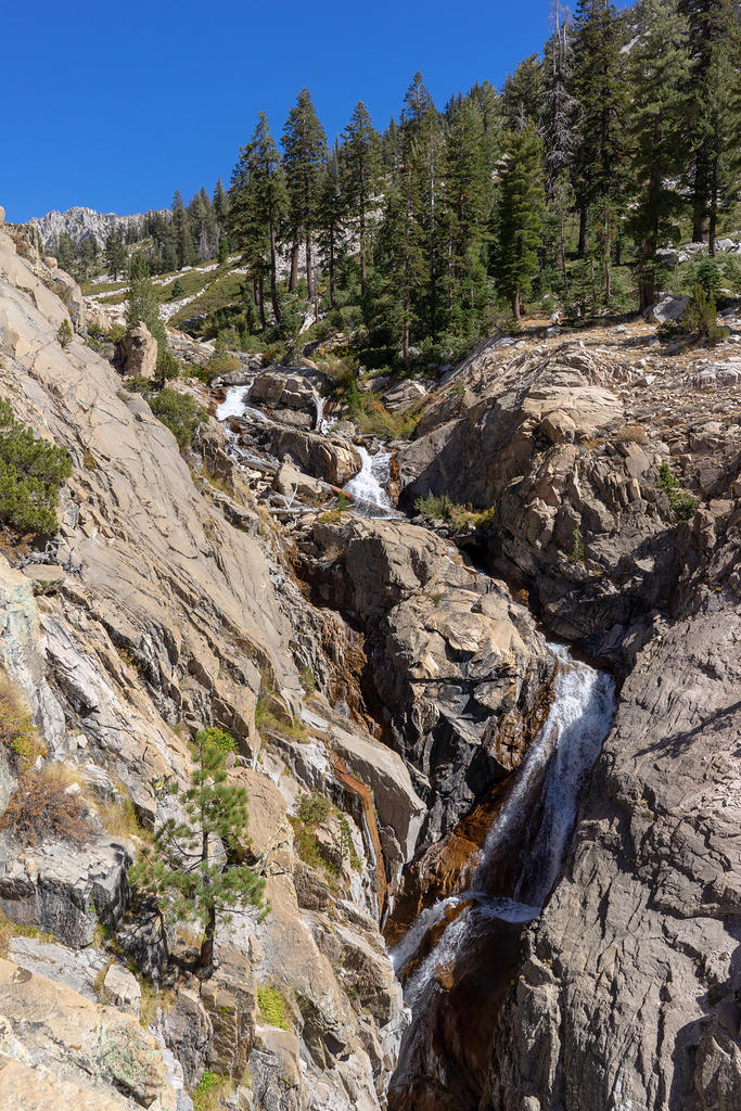 Bubbs Creek waterfall