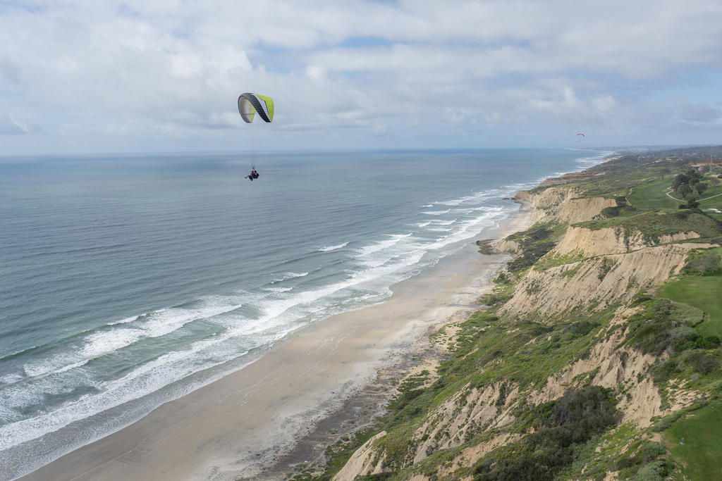 Paragliding Torrey Pines