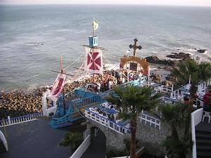 Hotel Calafia party boat