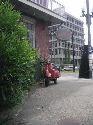 Old vespa near Lee Circle