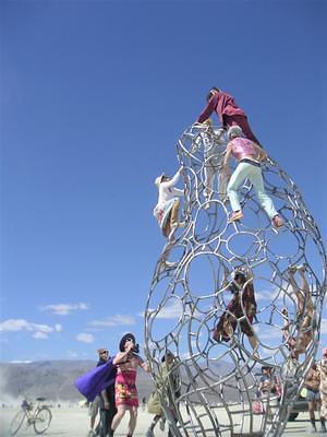 Warped monkey bars