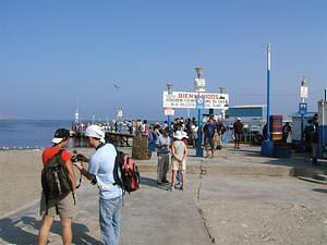 Tour groups getting ready to go to the islands