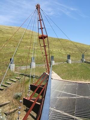 Poly Canyon Cantilever Structure supports