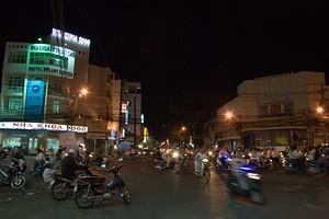 Saigon night traffic