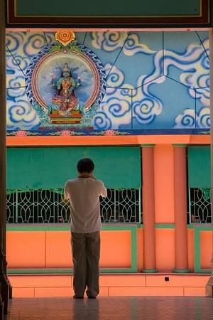 Praying to Valambigai