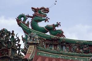 Roof dragons and tile