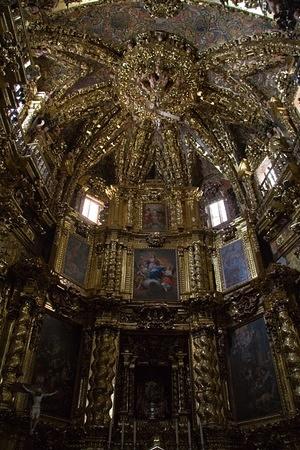 Inside Iglesia Arciprestal de Santa María la Mayor