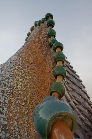 Ceramic tiles line the roof's arch