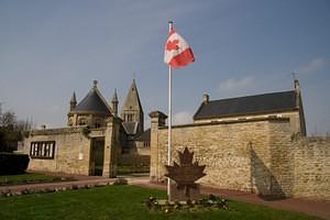 En hommage et reconnaissance aux liberateurs Canadiens