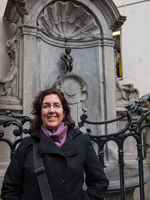 Anna and Manneken Pis