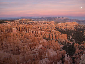 Bryce Canyon at sunset