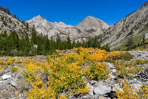 Window Peak and Pyramid Peak fall colors